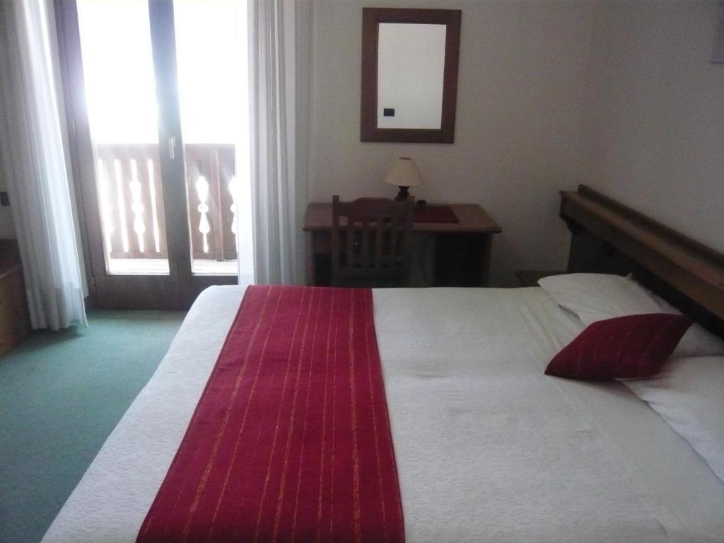 Cadria Nature & Bike Hotel Lenzumo di Concei Quarto foto